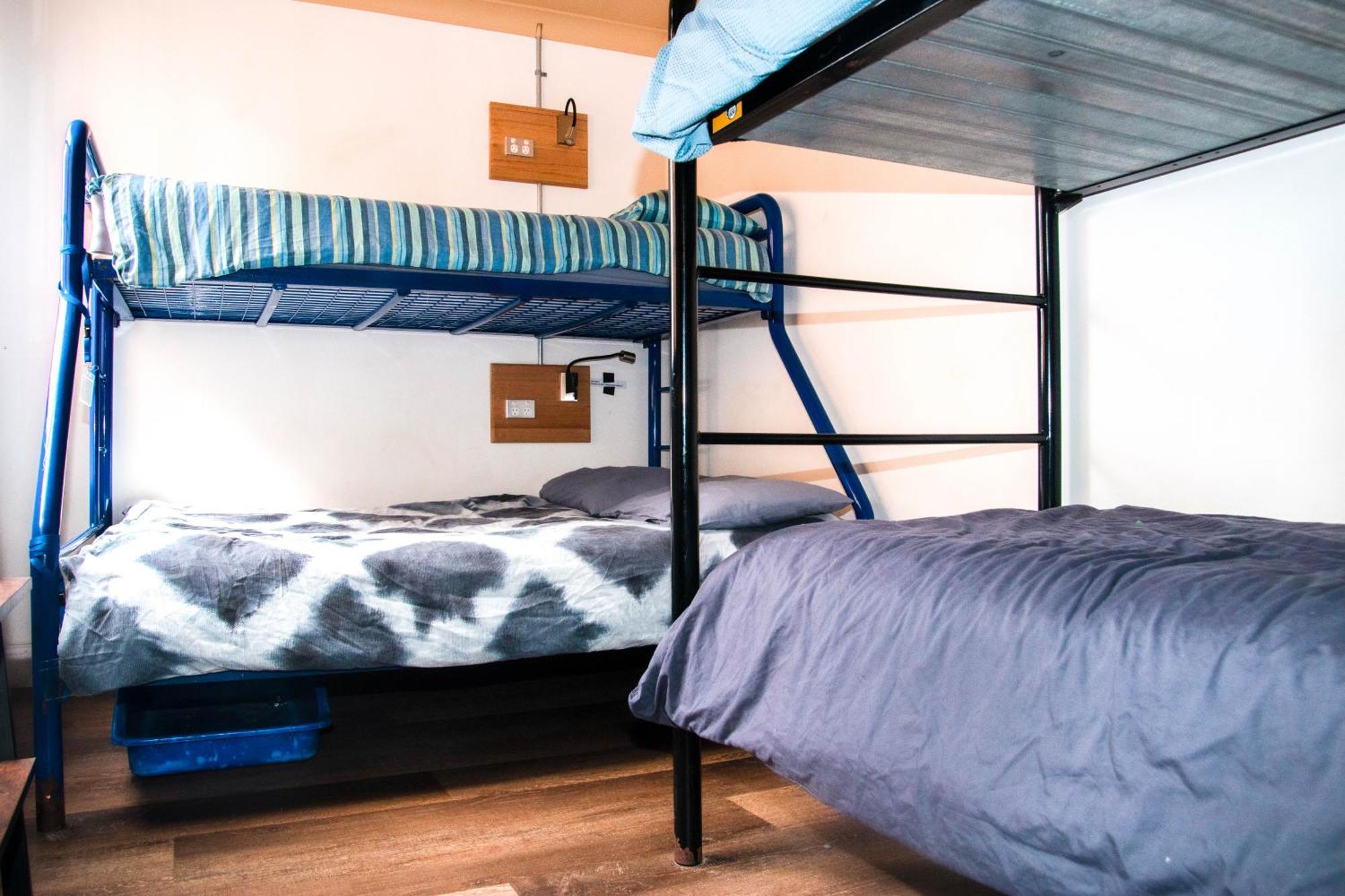 Mad Monkey Hostel Coogee Beach Randwick Esterno foto