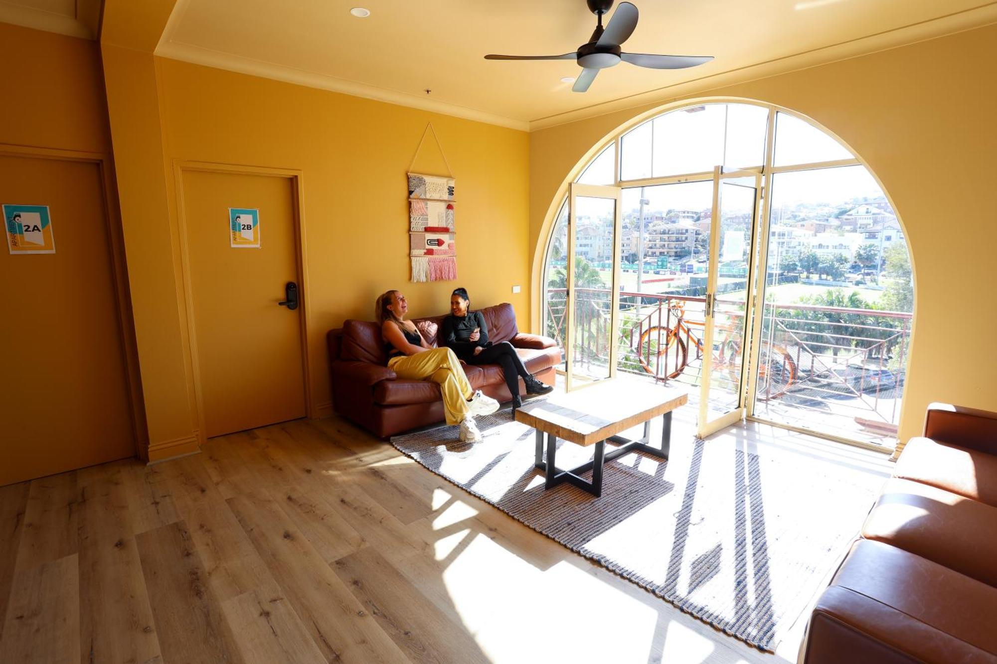 Mad Monkey Hostel Coogee Beach Randwick Esterno foto