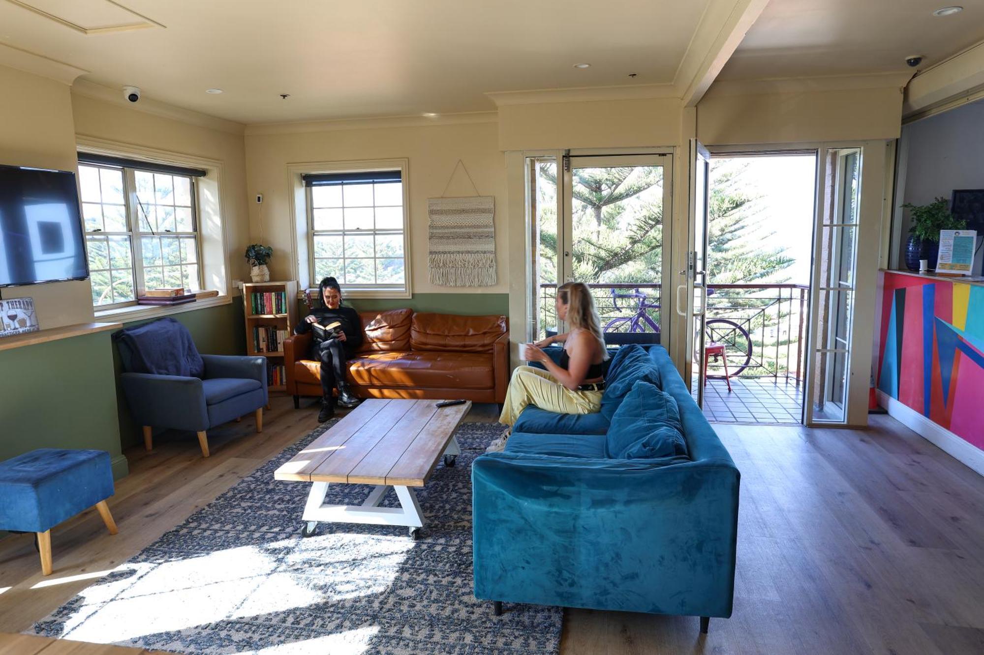 Mad Monkey Hostel Coogee Beach Randwick Esterno foto