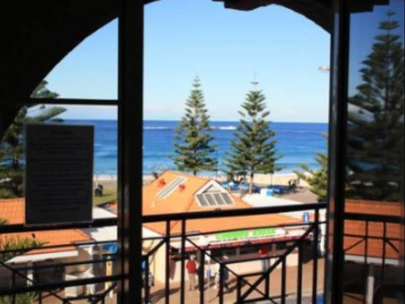 Mad Monkey Hostel Coogee Beach Randwick Esterno foto