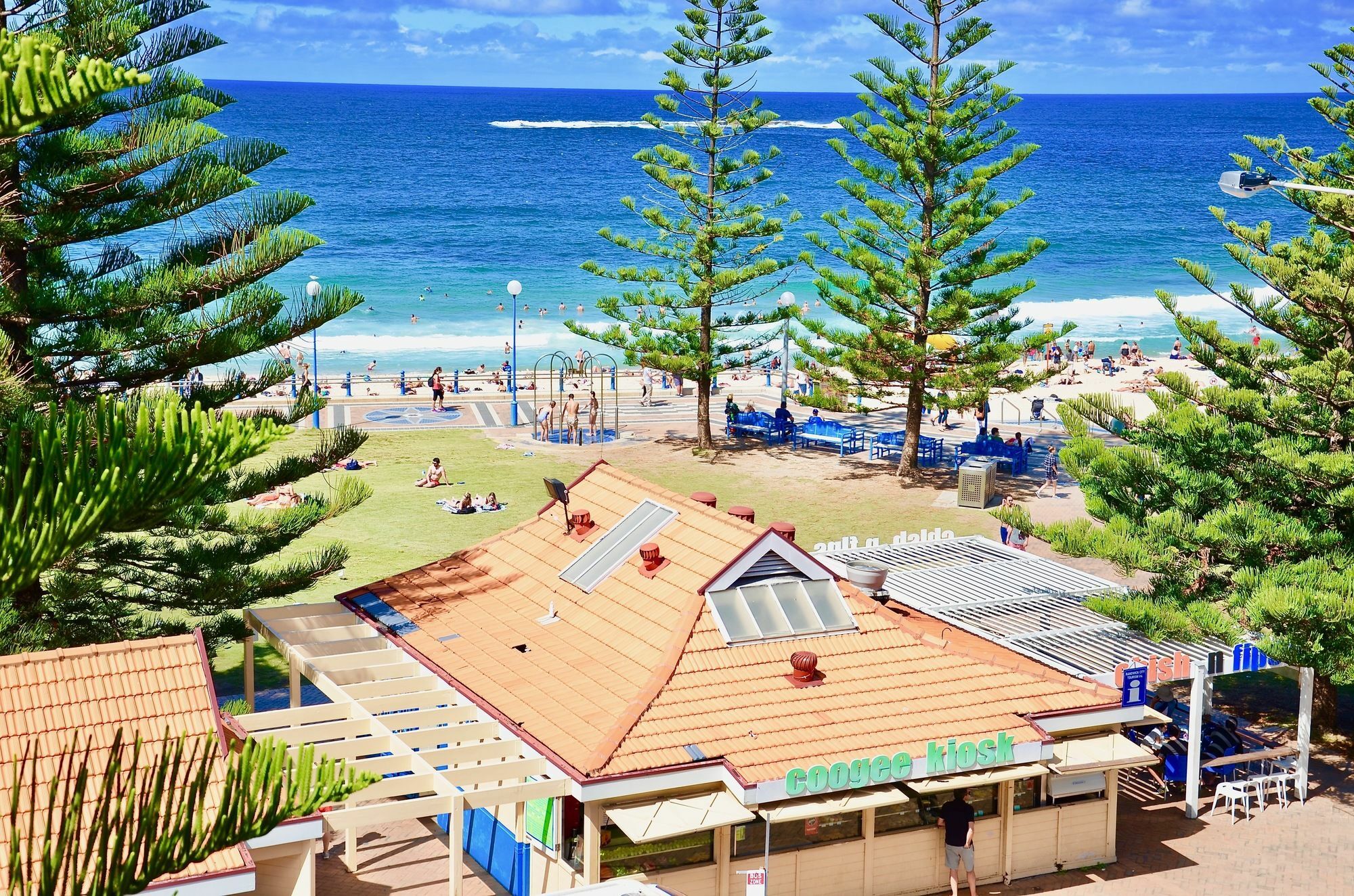 Mad Monkey Hostel Coogee Beach Randwick Esterno foto